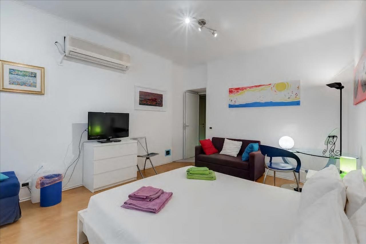 Holiday Jeans Apartment Rome Exterior photo